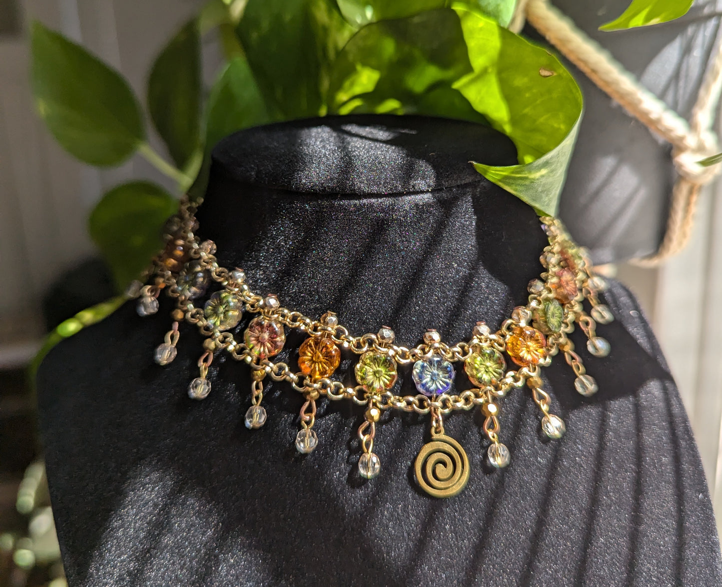 Nymph’s Garland Choker