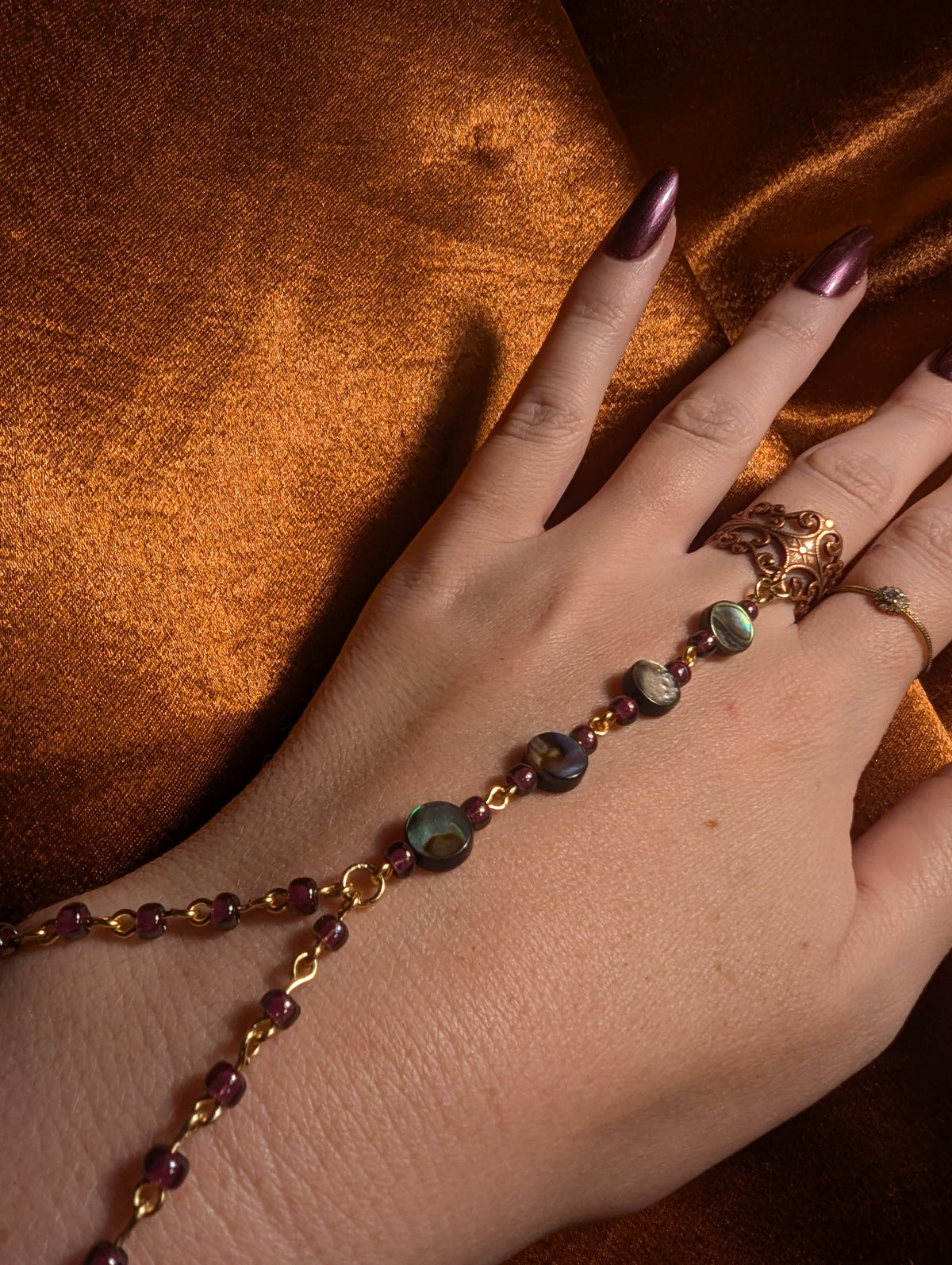 Siren Hand Chain